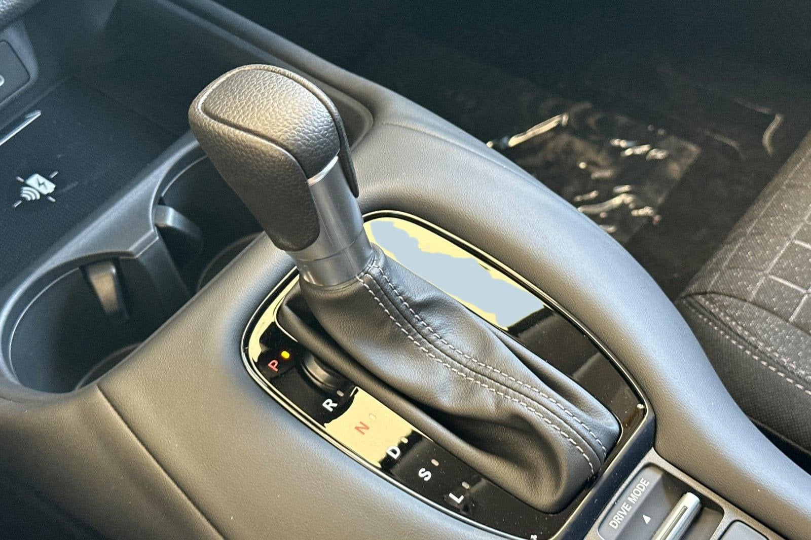 2026 Honda HR-V LX - Photo 17