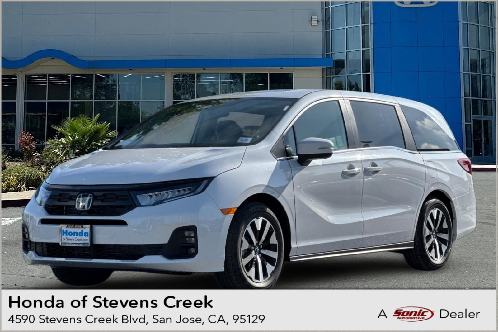 2026 Honda Odyssey's photo