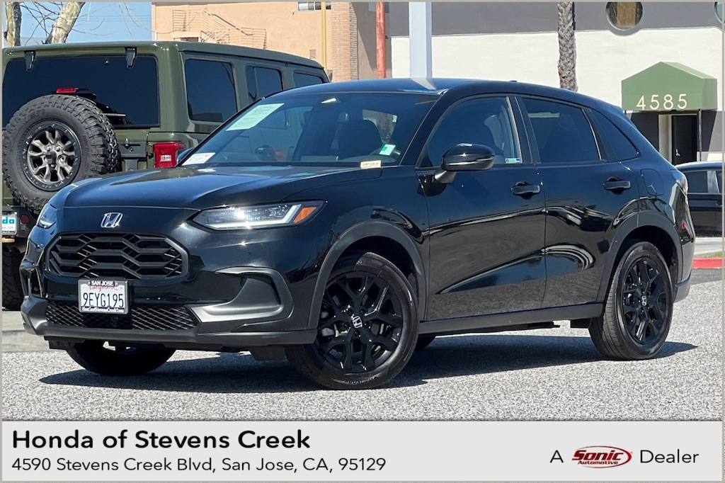 Used 2023 Honda HR-V Sport 2WD SUV