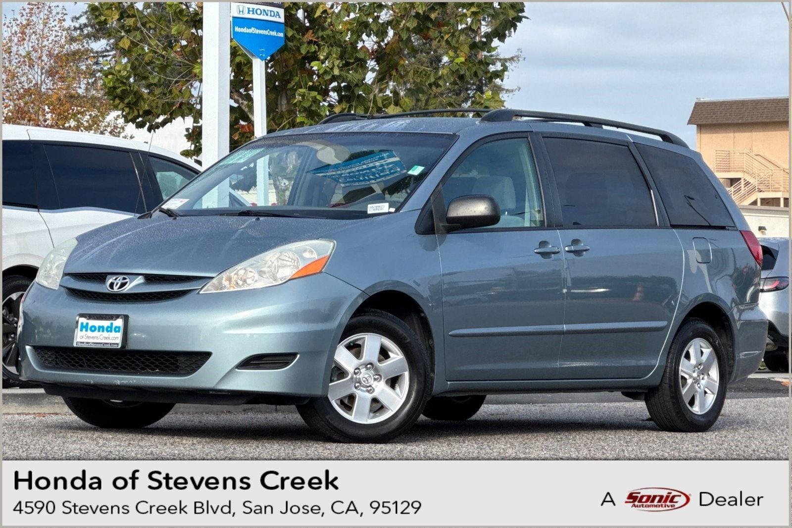 2006 Toyota Sienna LE's photo