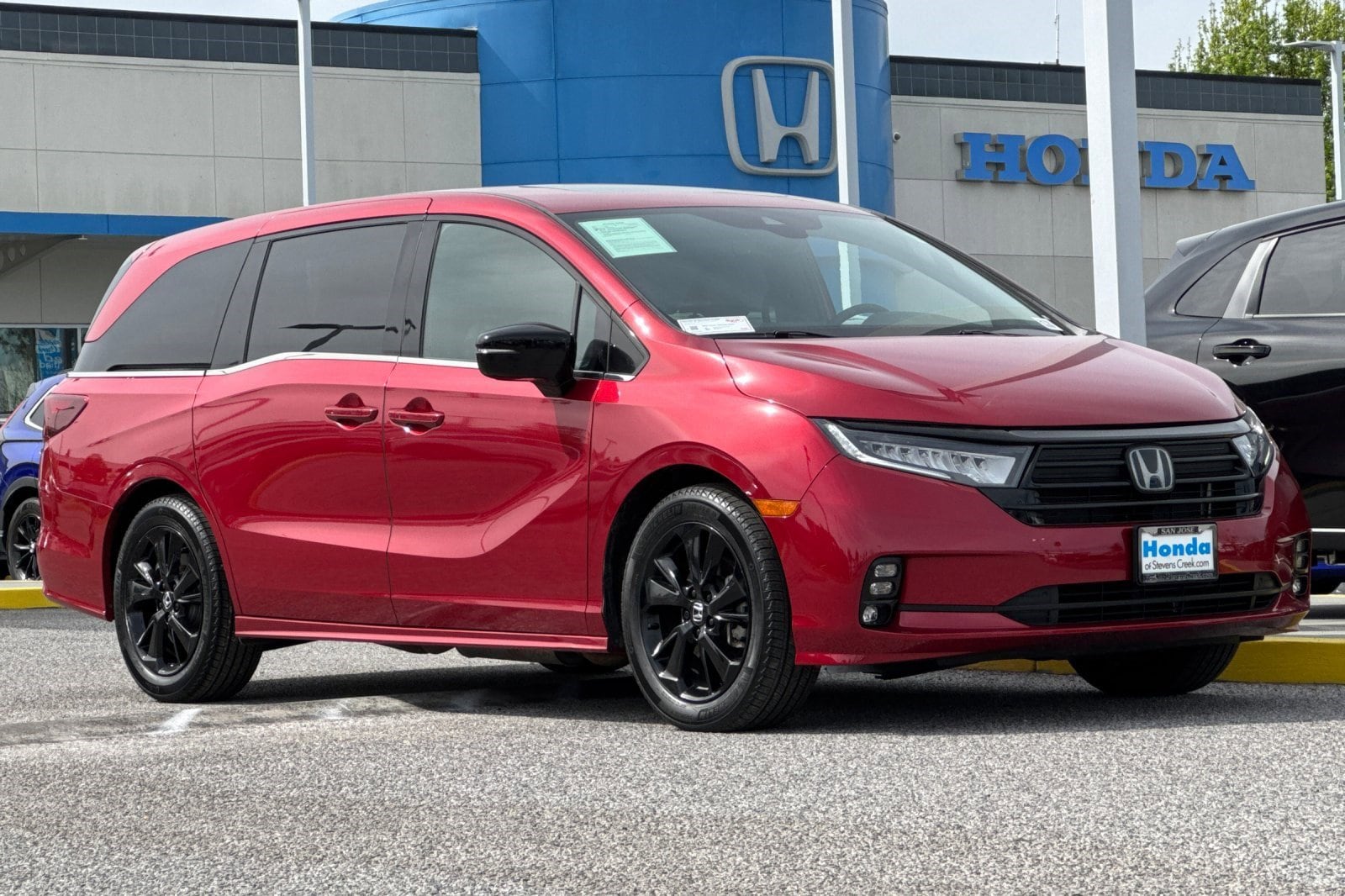 2023 Honda Odyssey Sport photo 5