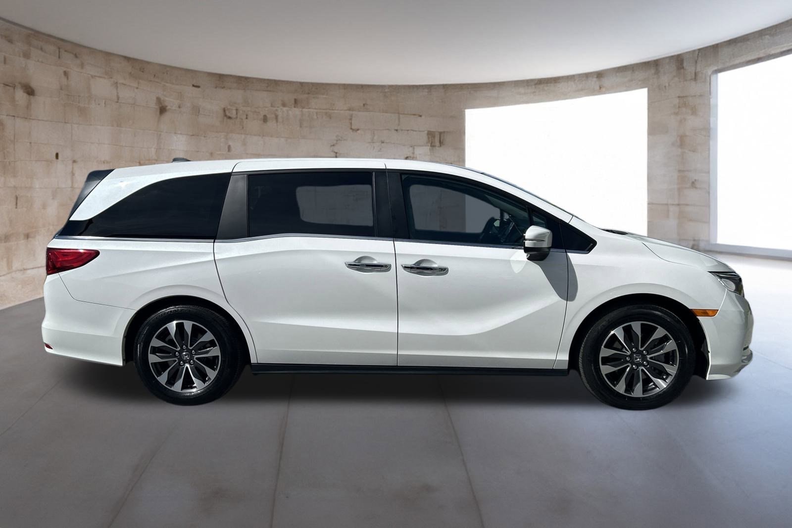 Used 2024 Honda Odyssey EX-L with VIN 5FNRL6H65RB062468 for sale in San Jose, CA