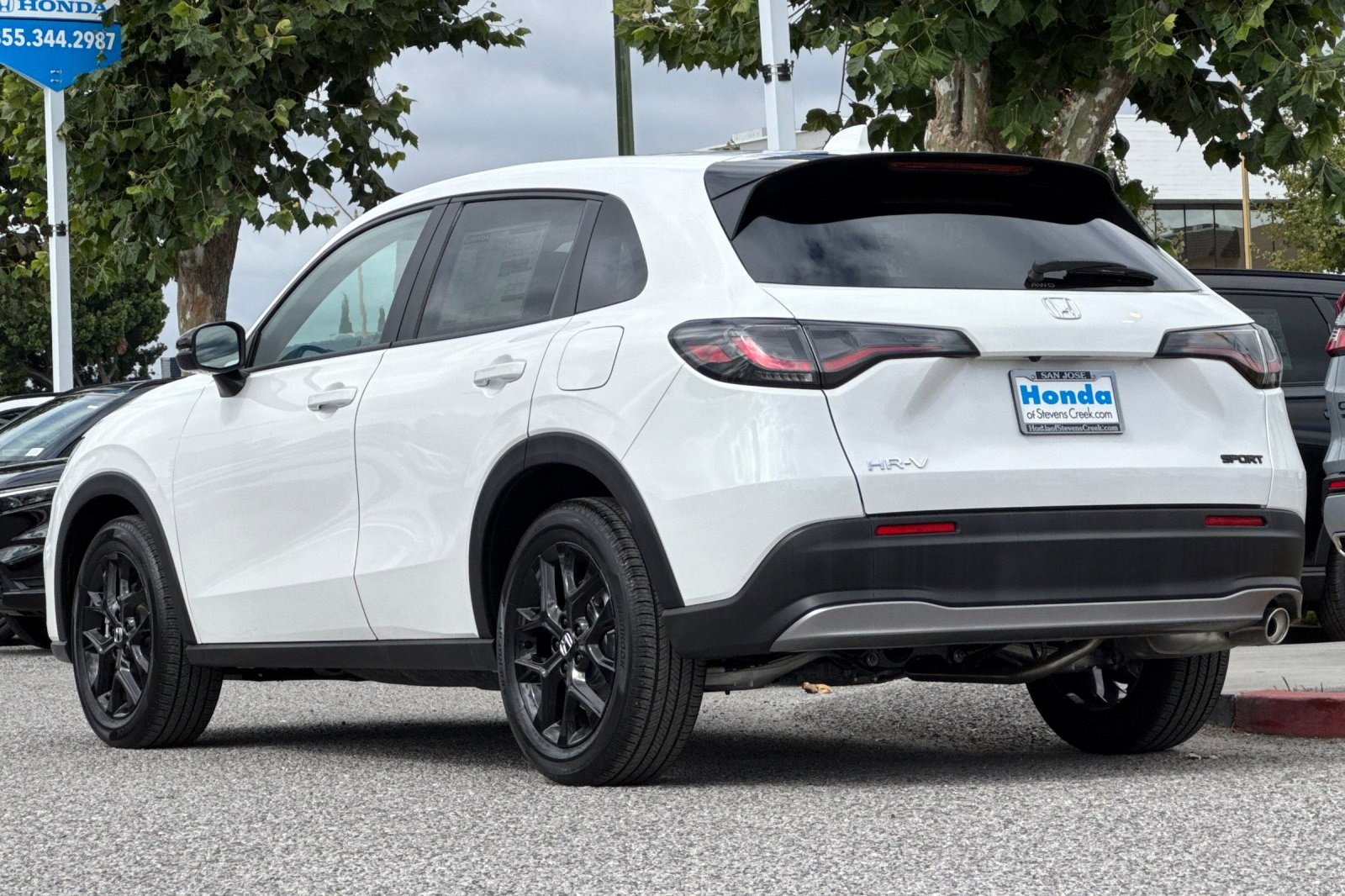 2025 Honda HR-V Sport photo 3