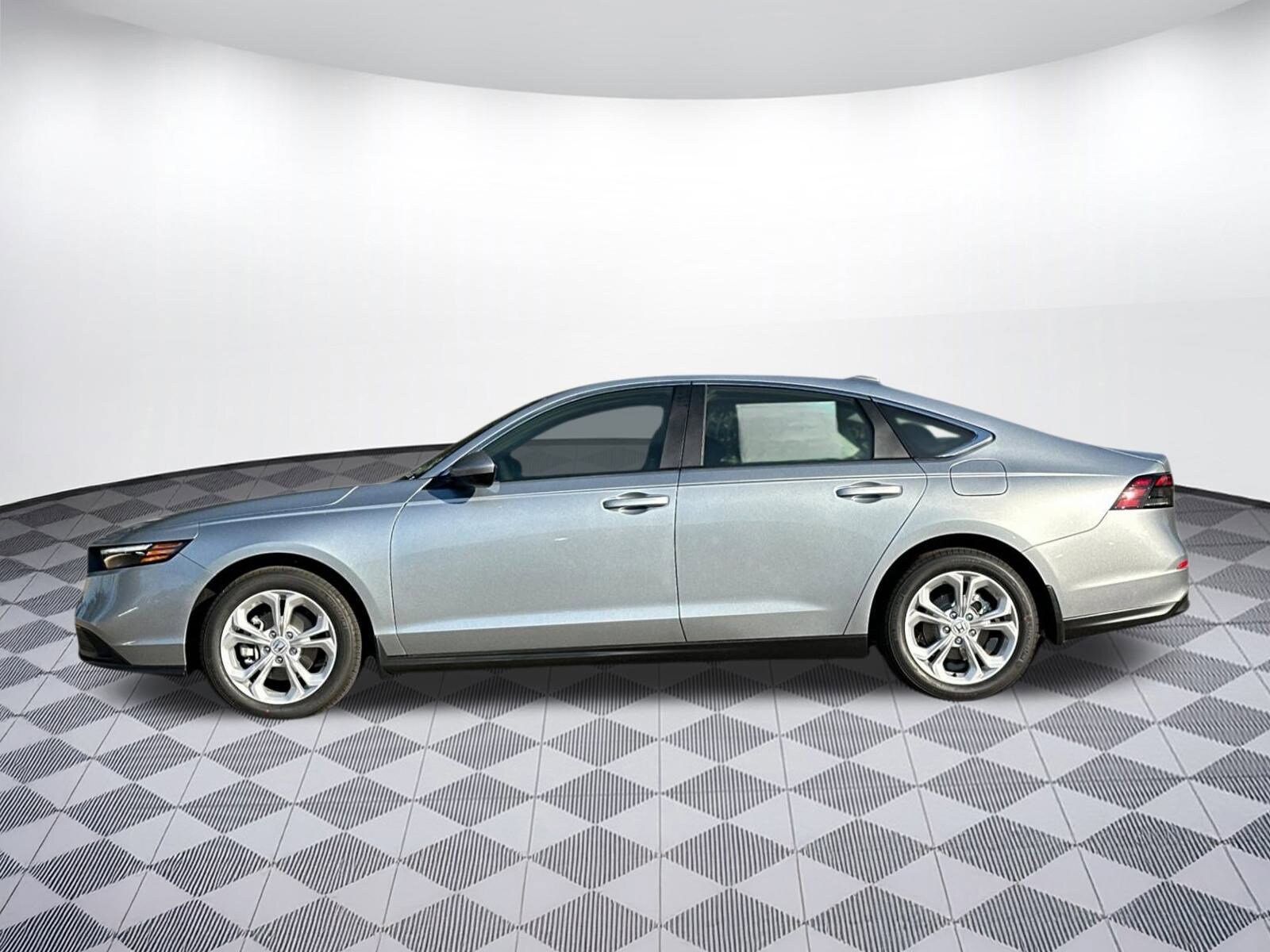 2025 Honda Accord LX photo 2