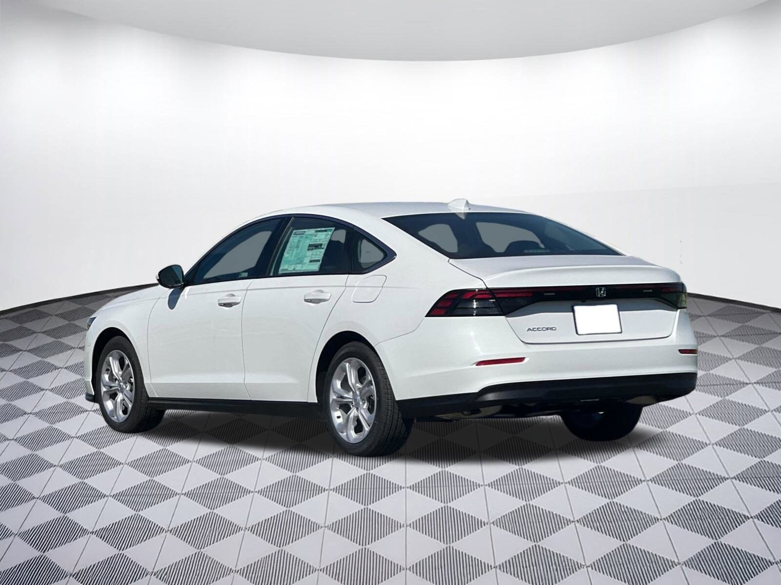 2025 Honda Accord LX photo 3
