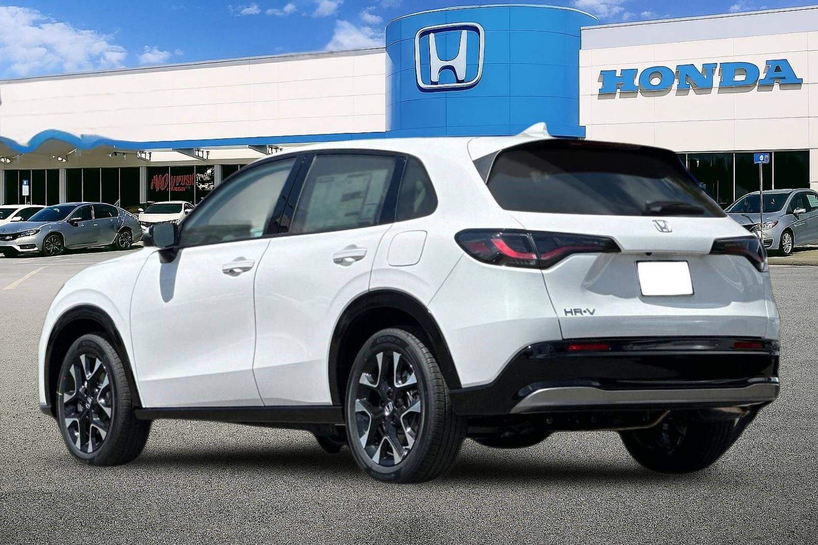 2026 Honda HR-V EX-L photo 3