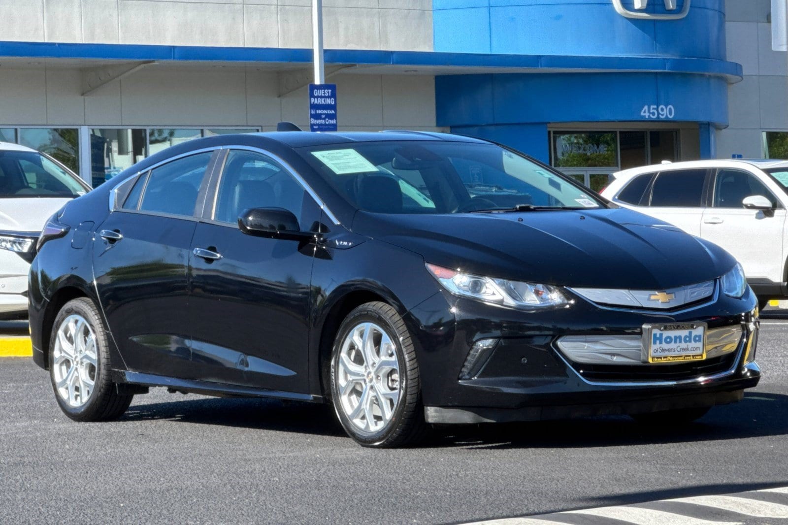 Volt Premier Hatchback