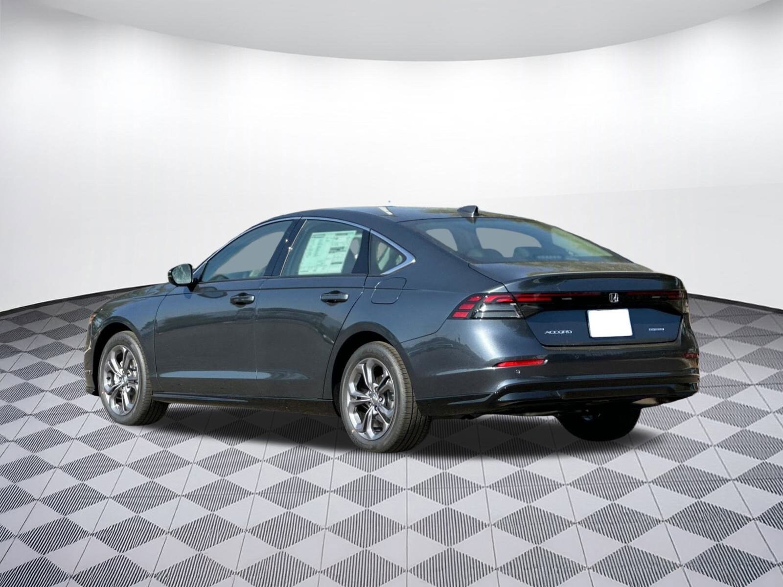 2025 Honda Accord Hybrid EX-L photo 3