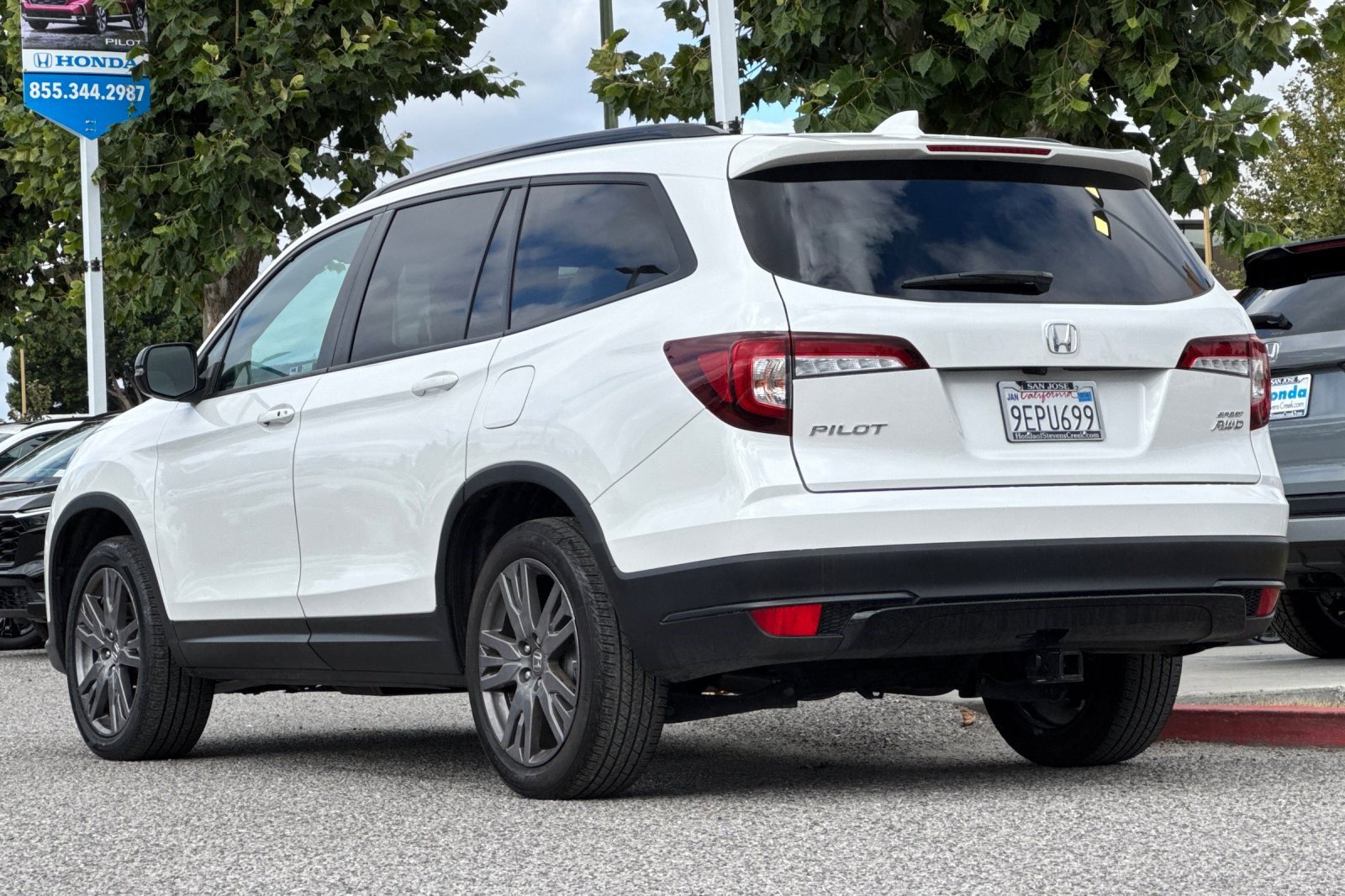 2022 Honda Pilot Sport photo 3