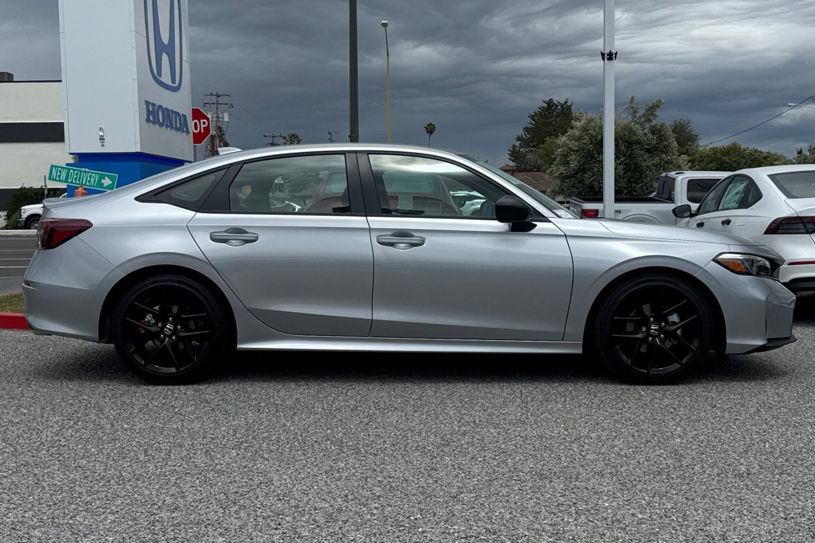 2026 Honda Civic Sport photo 3