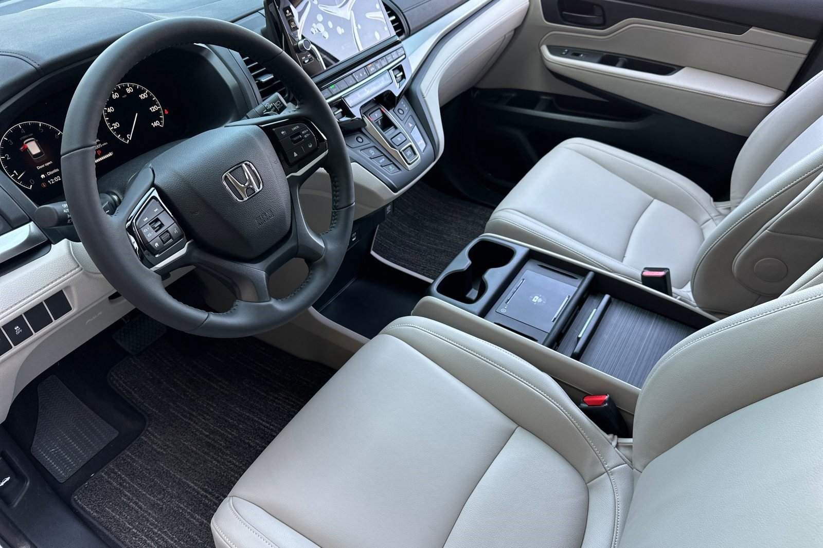 2026 Honda Odyssey EX-L photo 4