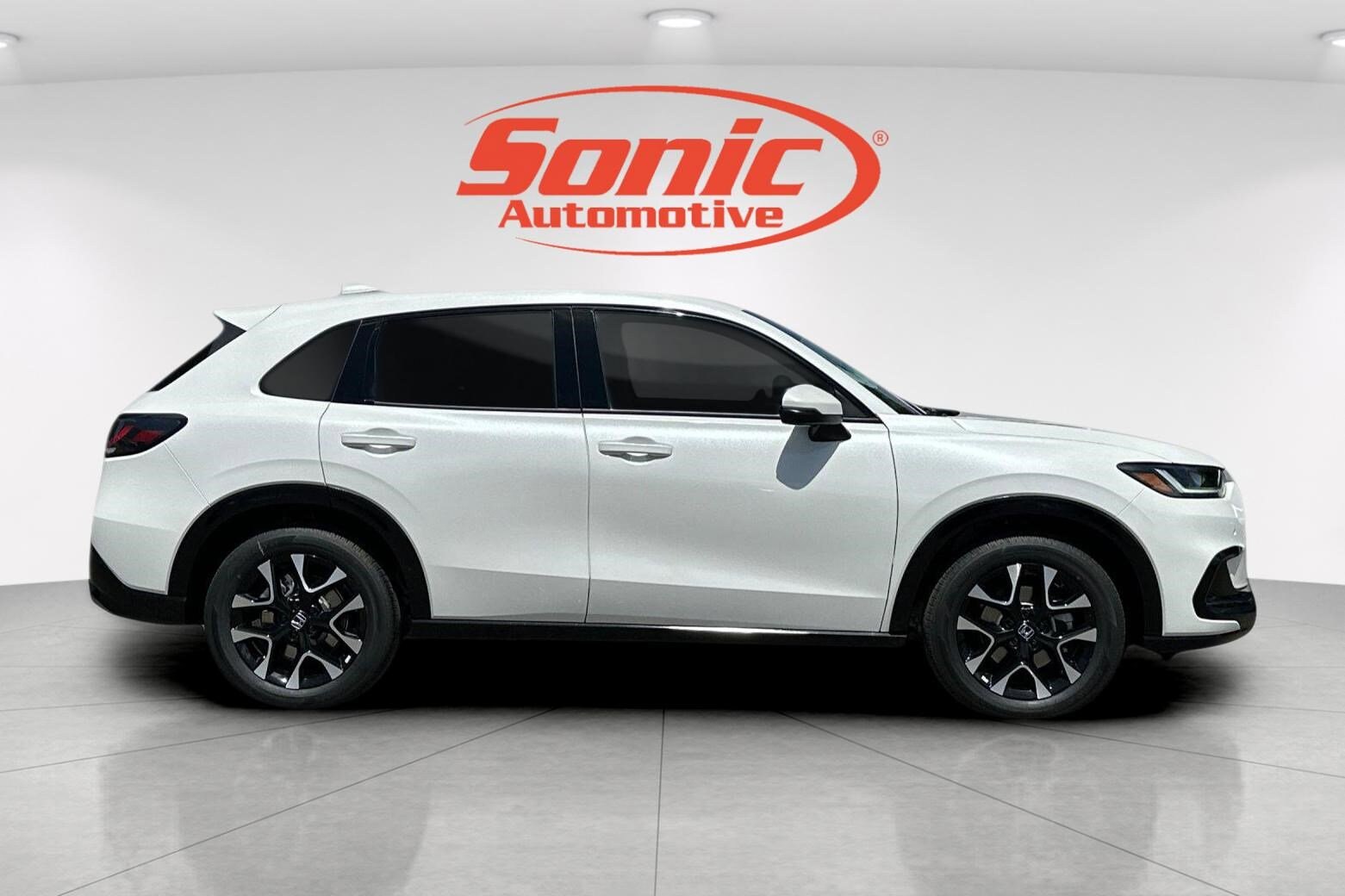 2026 Honda HR-V EX-L photo 3