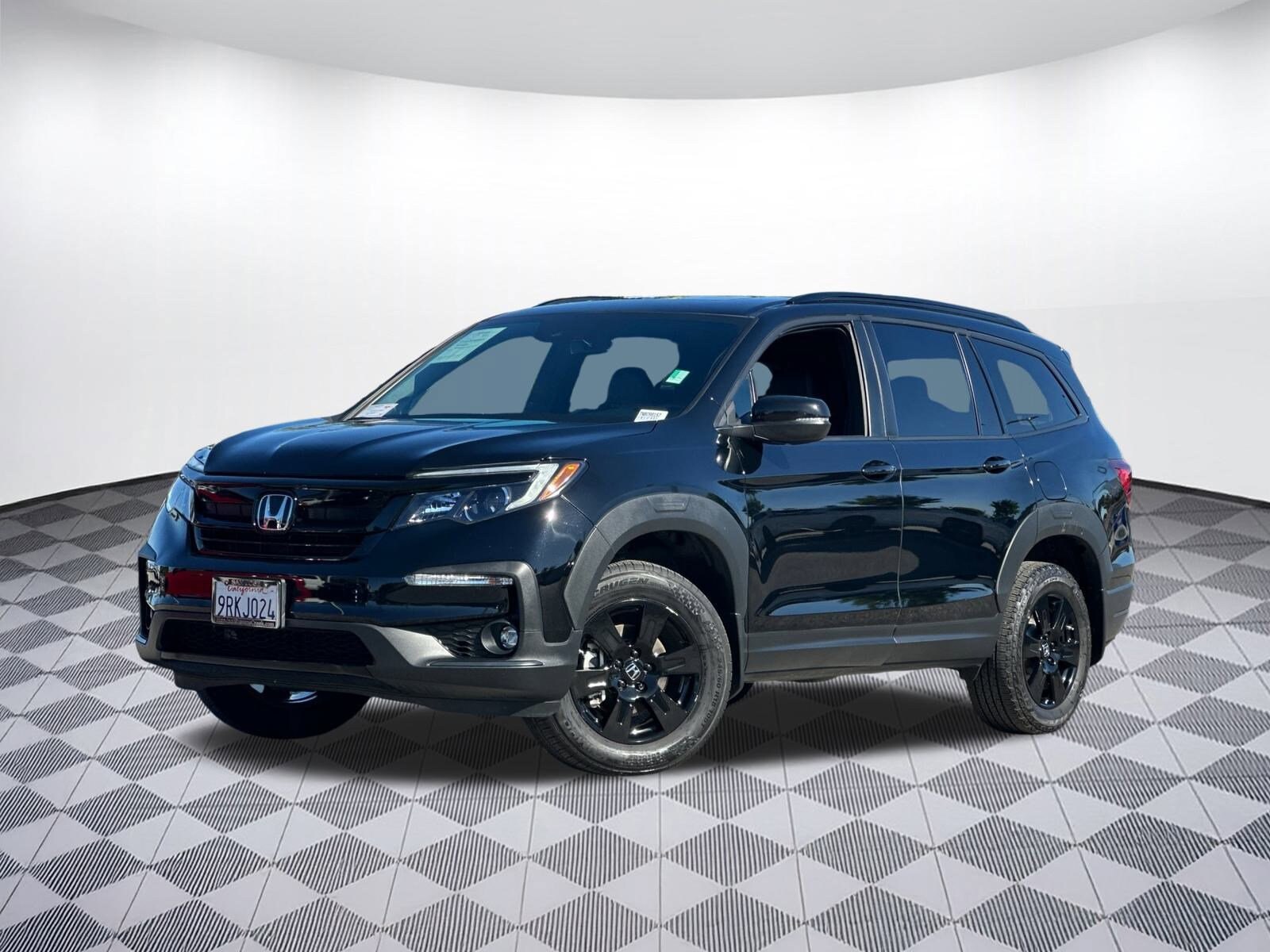 2022 Honda Pilot TrailSport photo 3