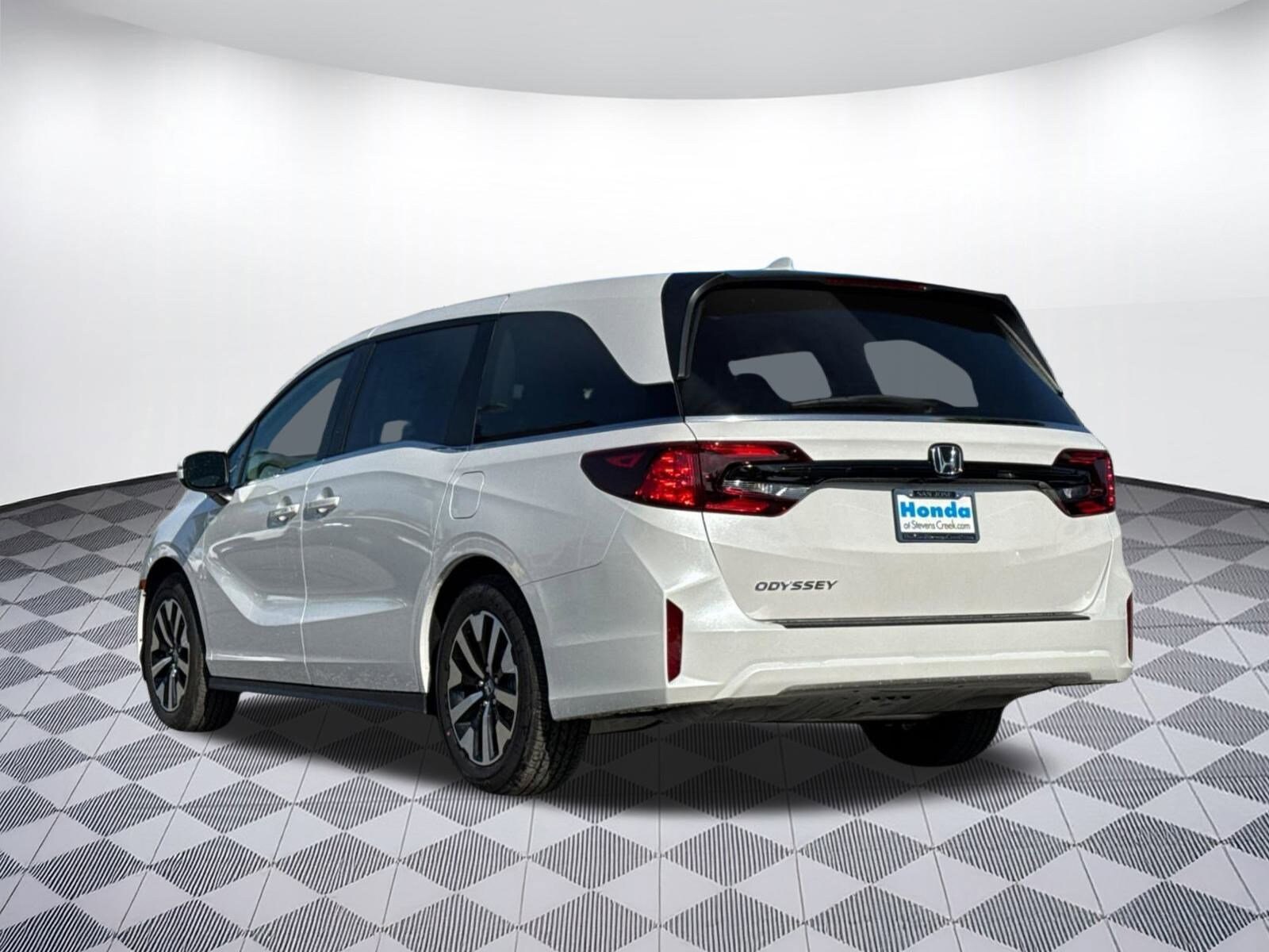 2026 Honda Odyssey EX-L photo 3