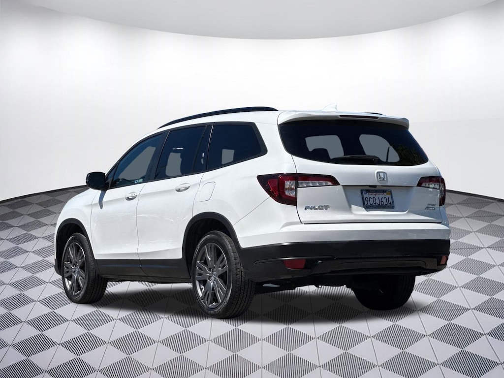 Certified 2022 Honda Pilot Sport SUV