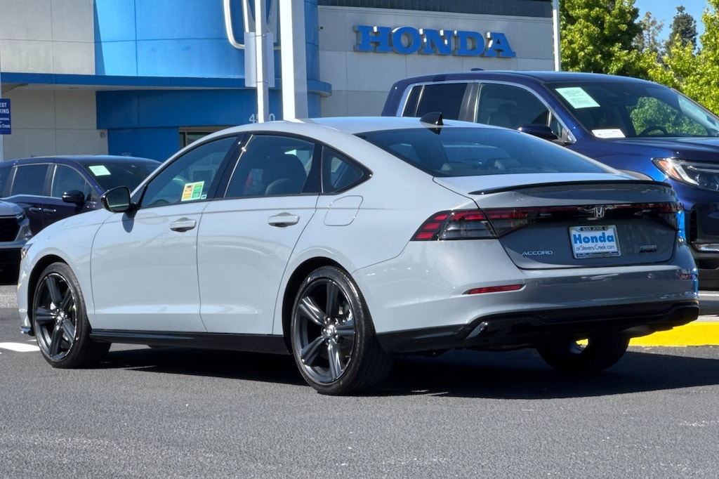 Used 2023 Honda Accord Hybrid Sport-L w/BSI Sedan