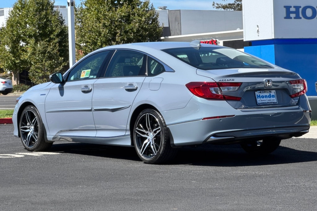 Used 2021 Honda Accord Hybrid Touring Sedan