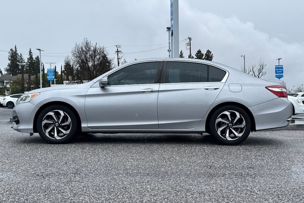 Used 2017 Honda Accord EX-L Sedan
