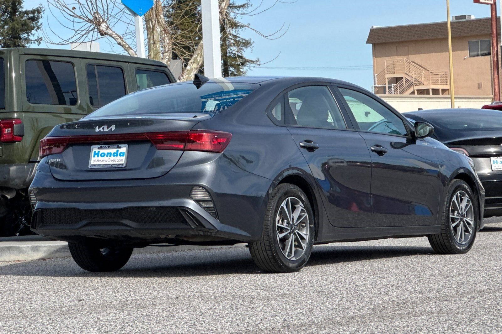 2022 Kia Forte LXS photo 3