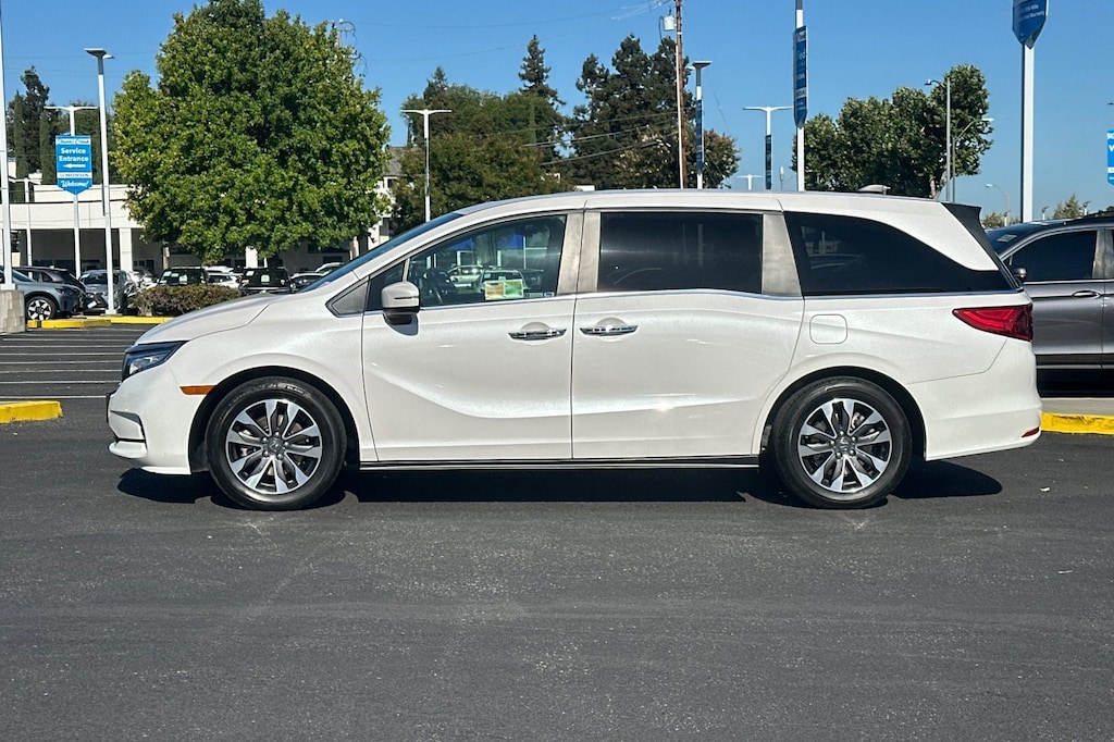 Used 2023 Honda Odyssey EX-L Van