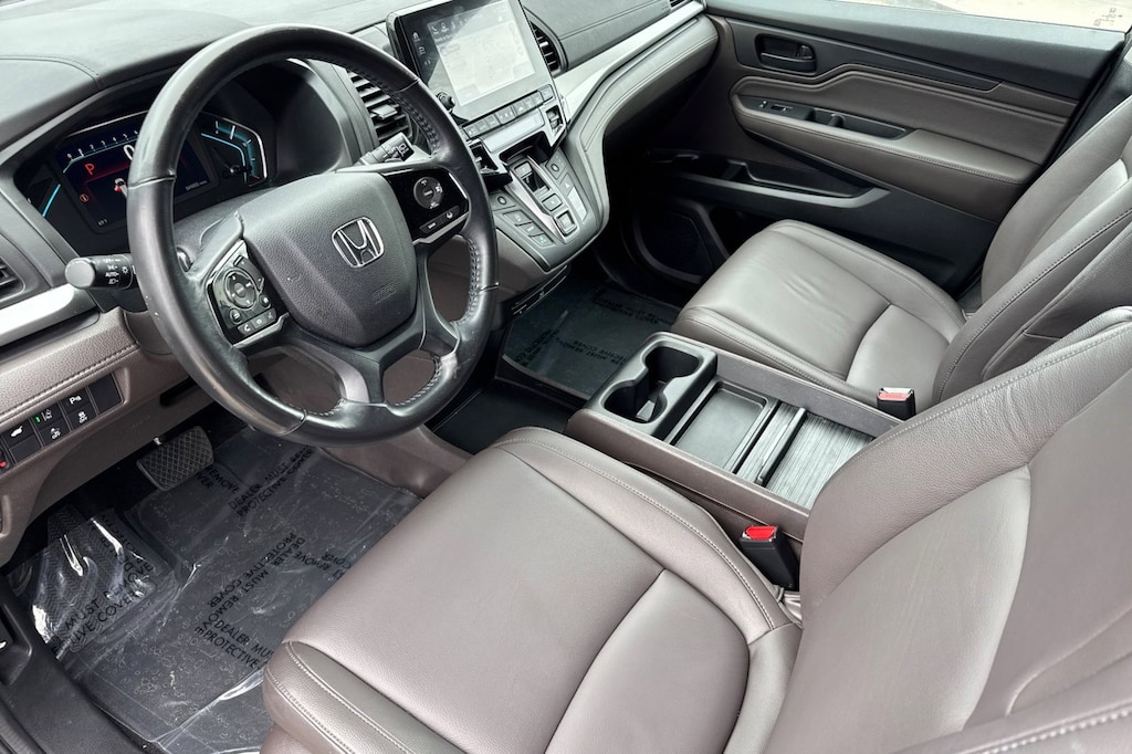 Used 2018 Honda Odyssey Touring Van