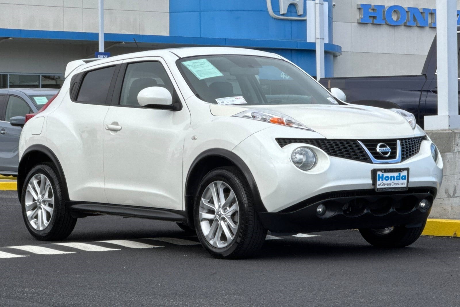 Juke SL SUV