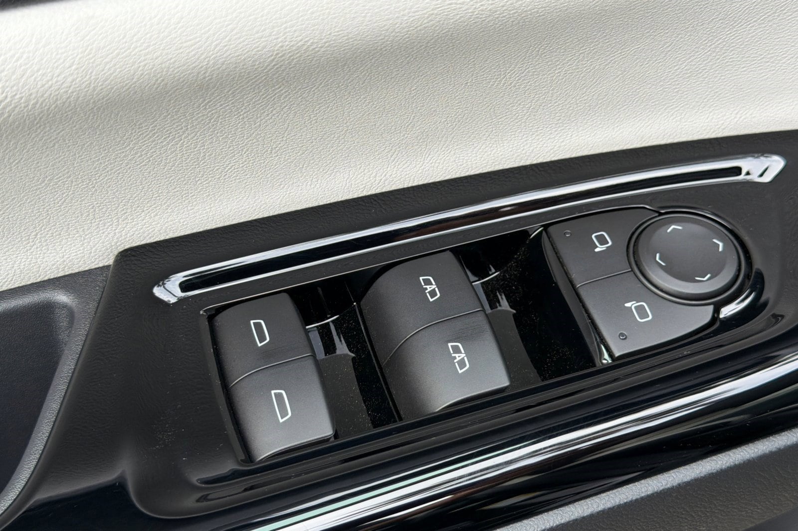 2026 Honda Prologue Touring - Photo 13