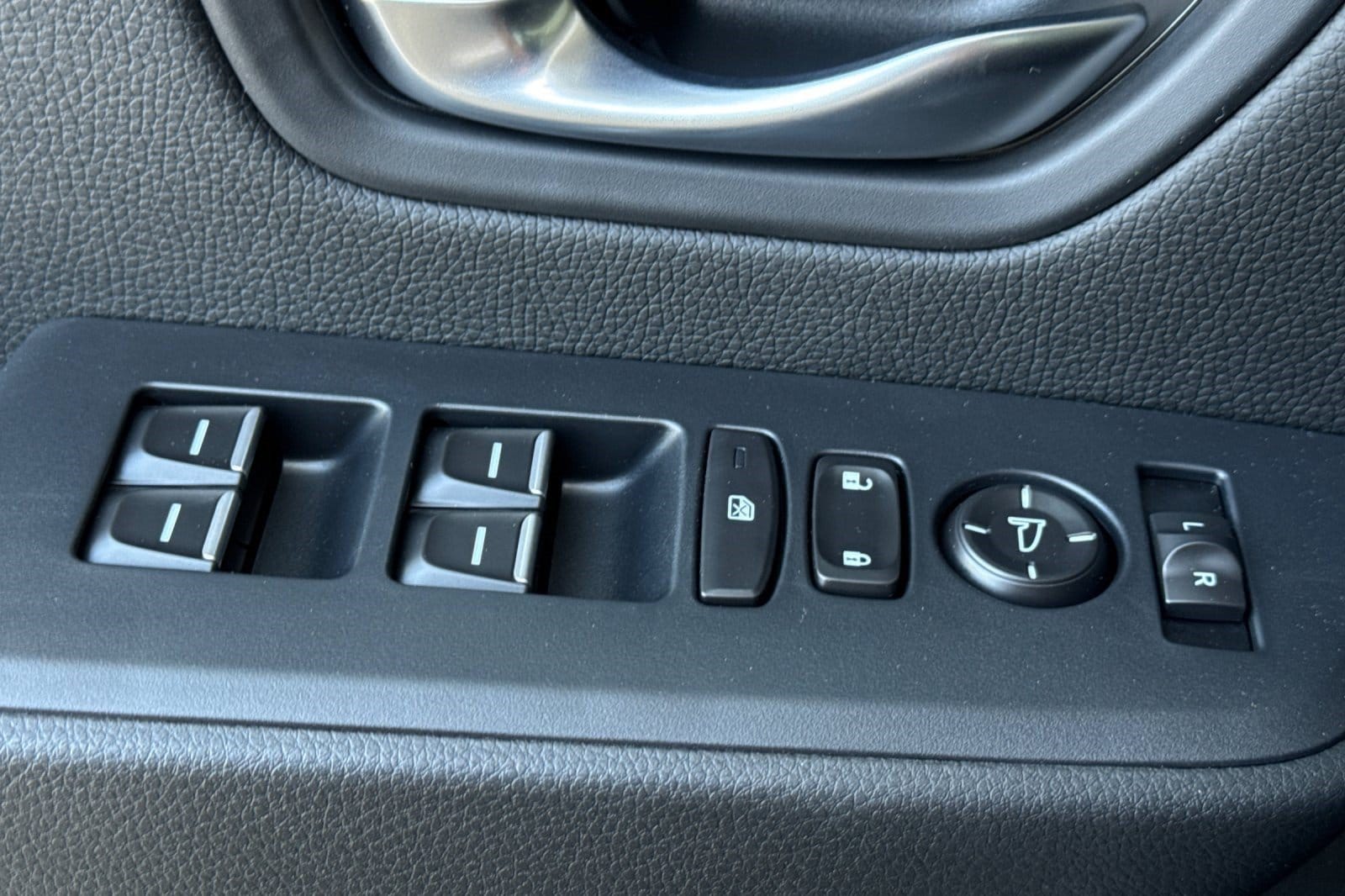 2026 Honda Pilot Sport - Photo 13