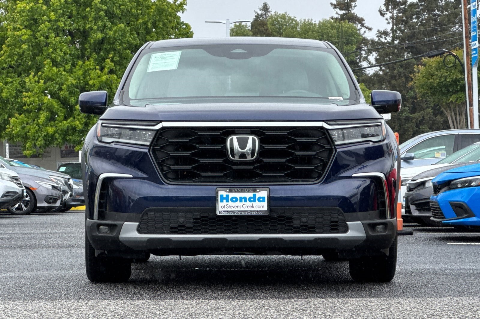 2023 Honda Pilot EX-L 8 Passenger photo 4