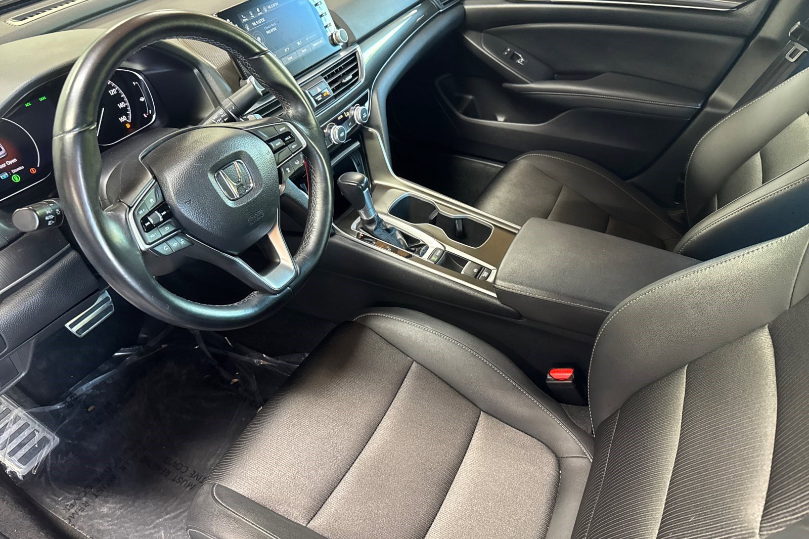 2020 Honda Accord Sport 1.5T photo 4