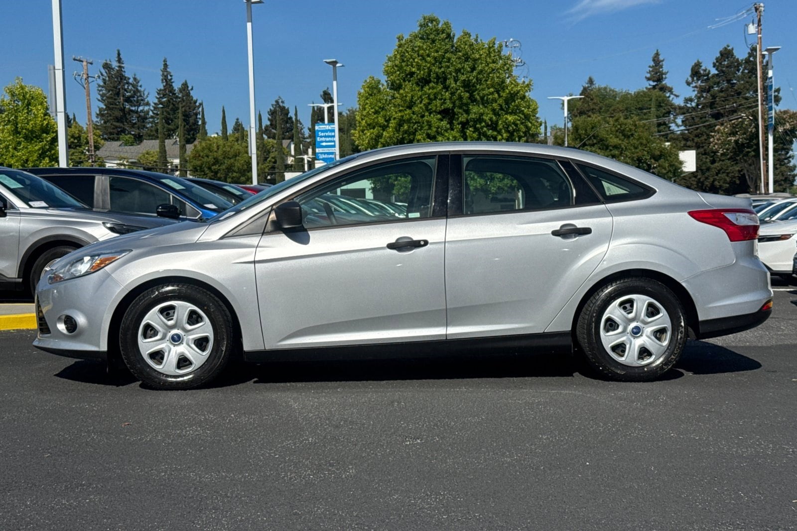 Focus S Sedan