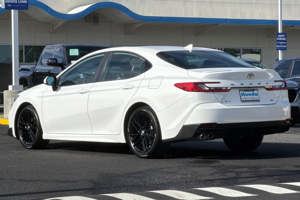 Used 2025 Toyota Camry SE Sedan