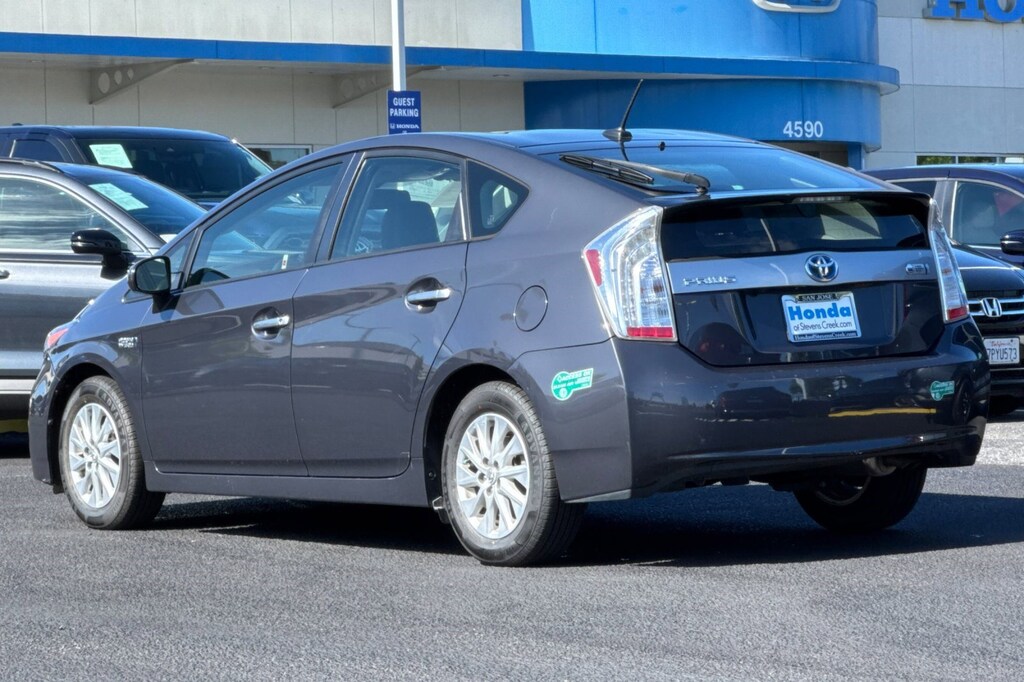 Used 2014 Toyota Prius Plug-in Advance Hatchback