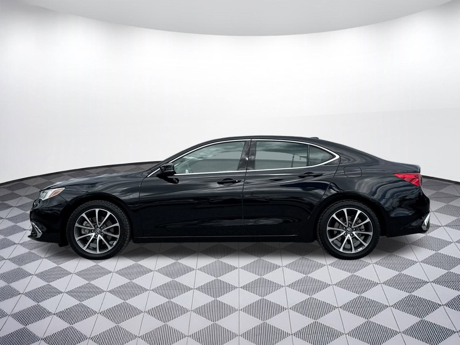 2018 Acura TLX 3.5L photo 2