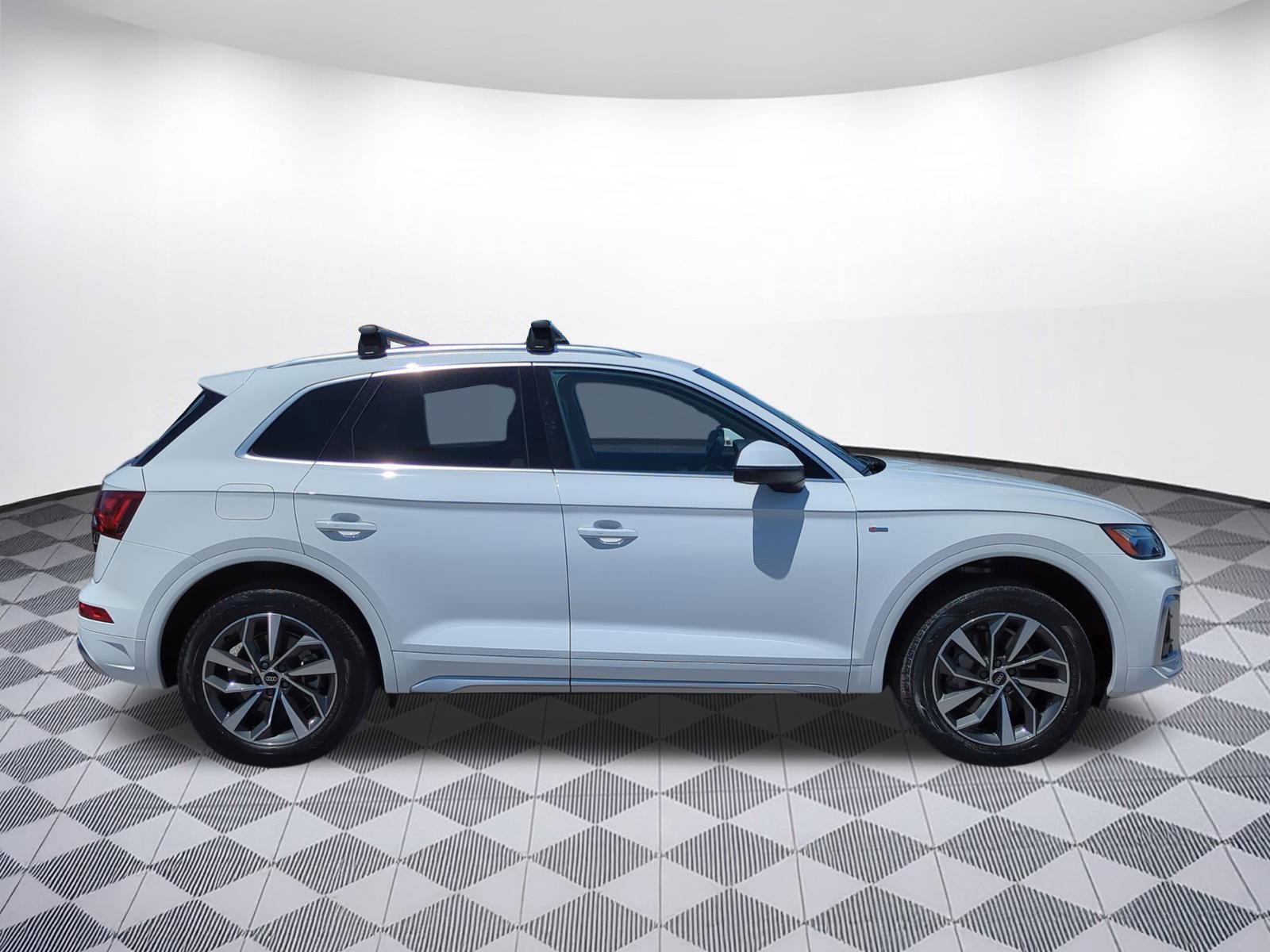Used 2022 Audi Q5 Premium Plus with VIN WA1EAAFY9N2083276 for sale in San Jose, CA