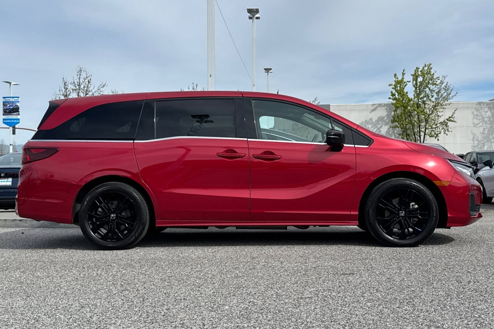 2025 Honda Odyssey Sport-L photo 6