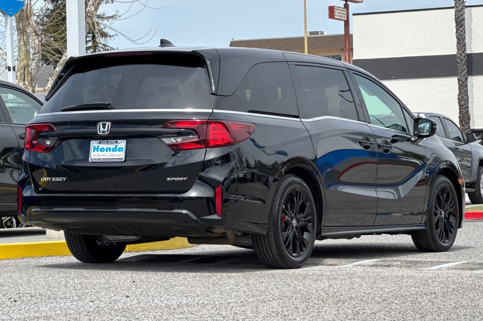 2025 Honda Odyssey Sport-L photo 3