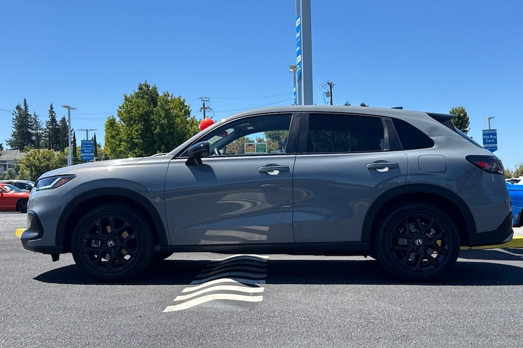 Used 2024 Honda HR-V Sport w/BSI SUV