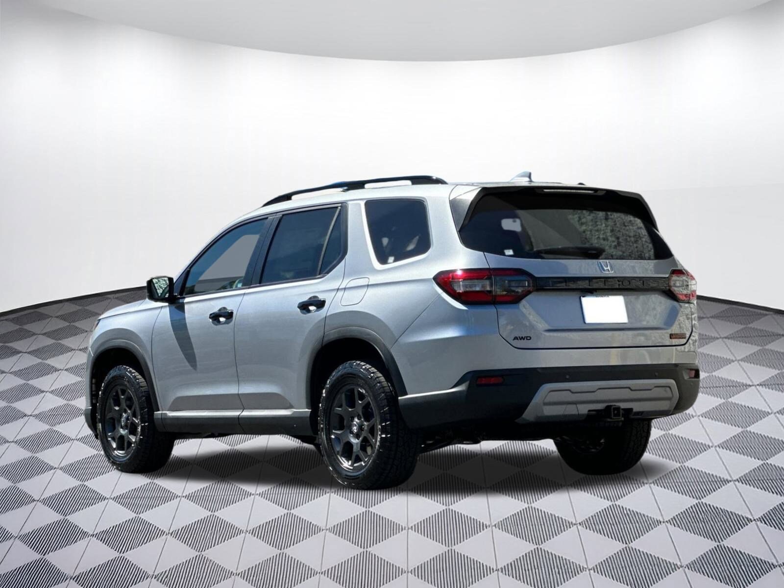 2025 Honda Pilot TrailSport photo 2