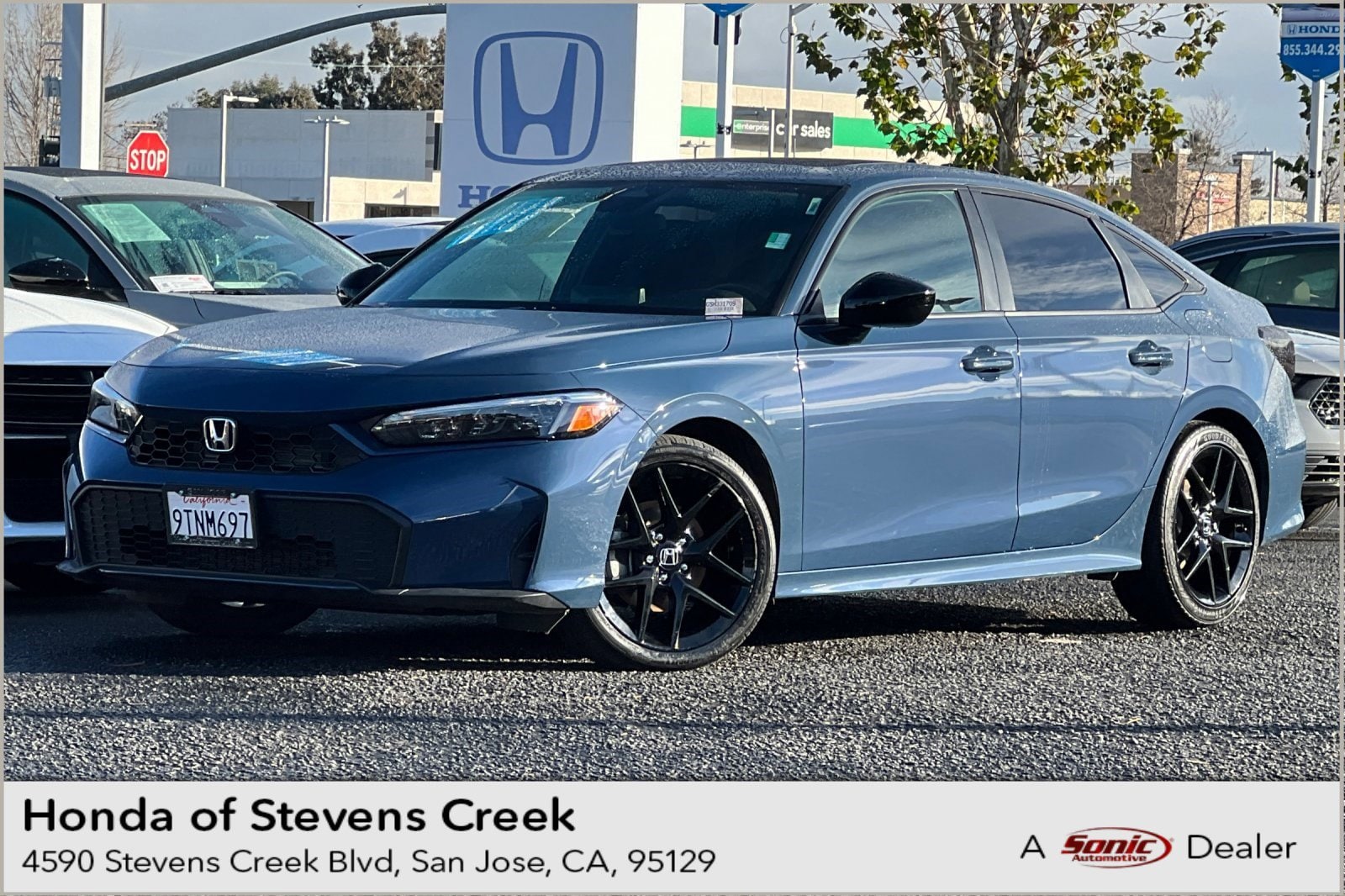 2025 Honda Civic Sport's photo