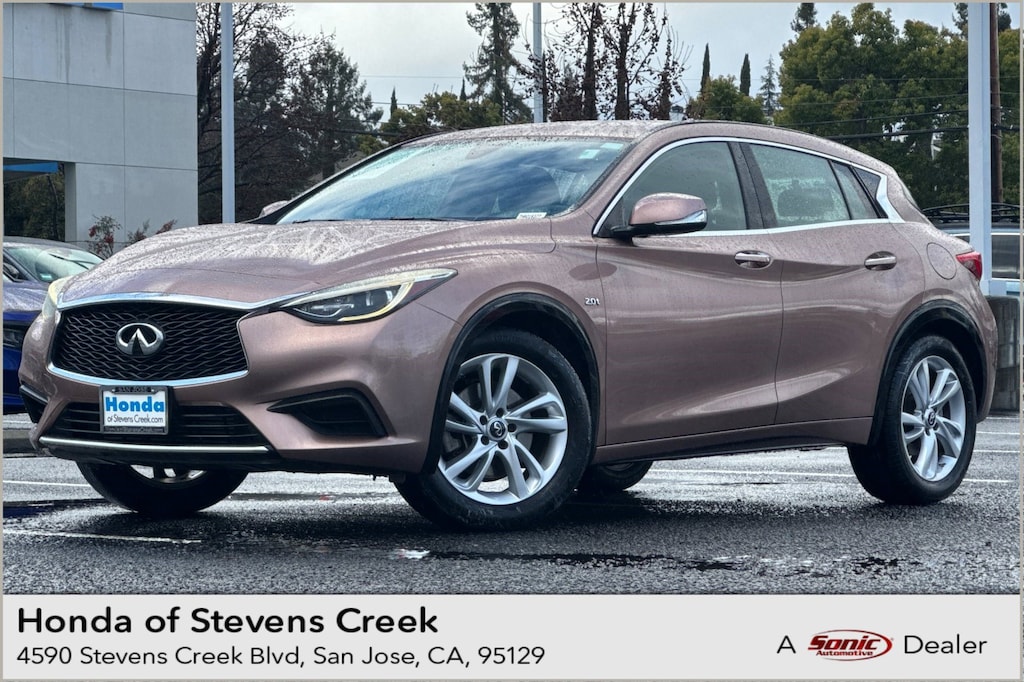 Used 2017 INFINITI QX30 SUV