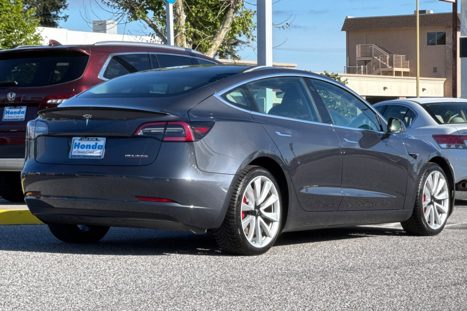 2018 Tesla Model 3 Long Range photo 3
