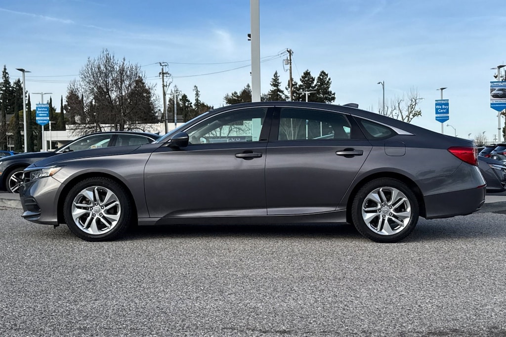 Used 2018 Honda Accord LX Sedan