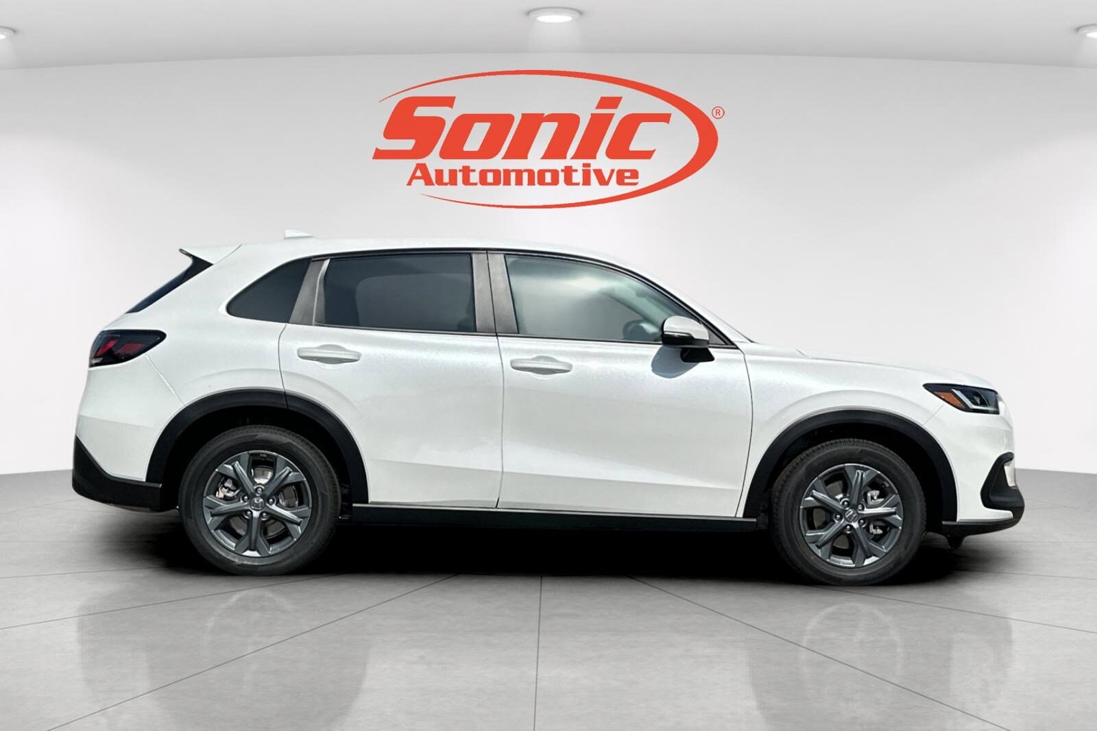 2026 Honda HR-V LX photo 3