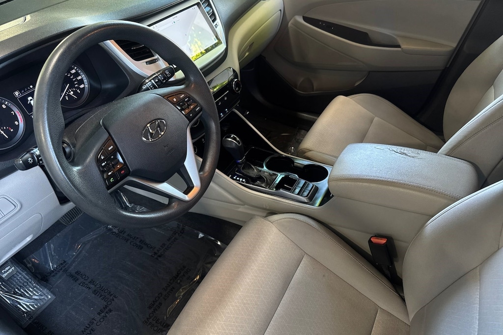 Used 2017 Hyundai Tucson SE SUV