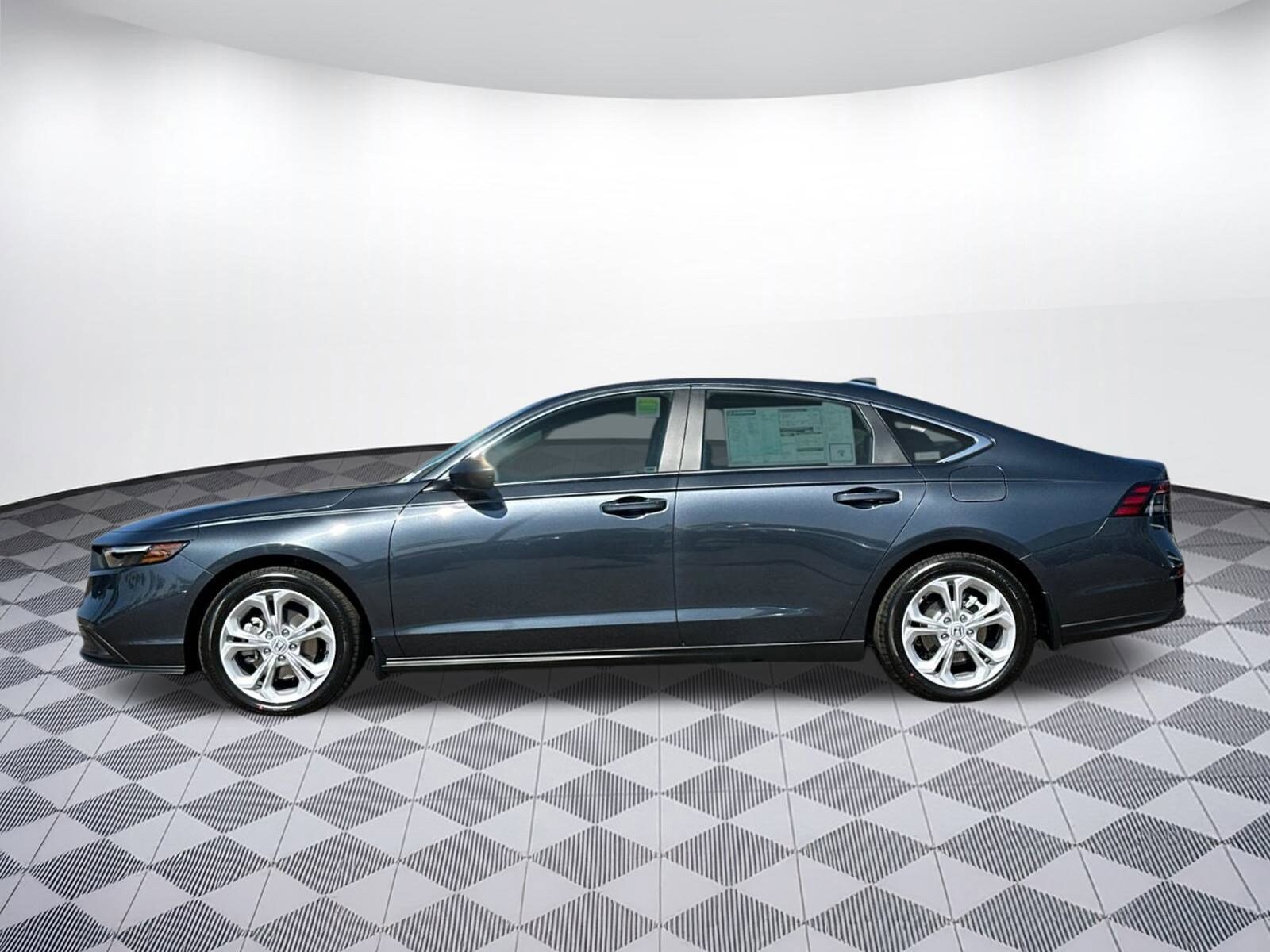 2025 Honda Accord LX photo 2