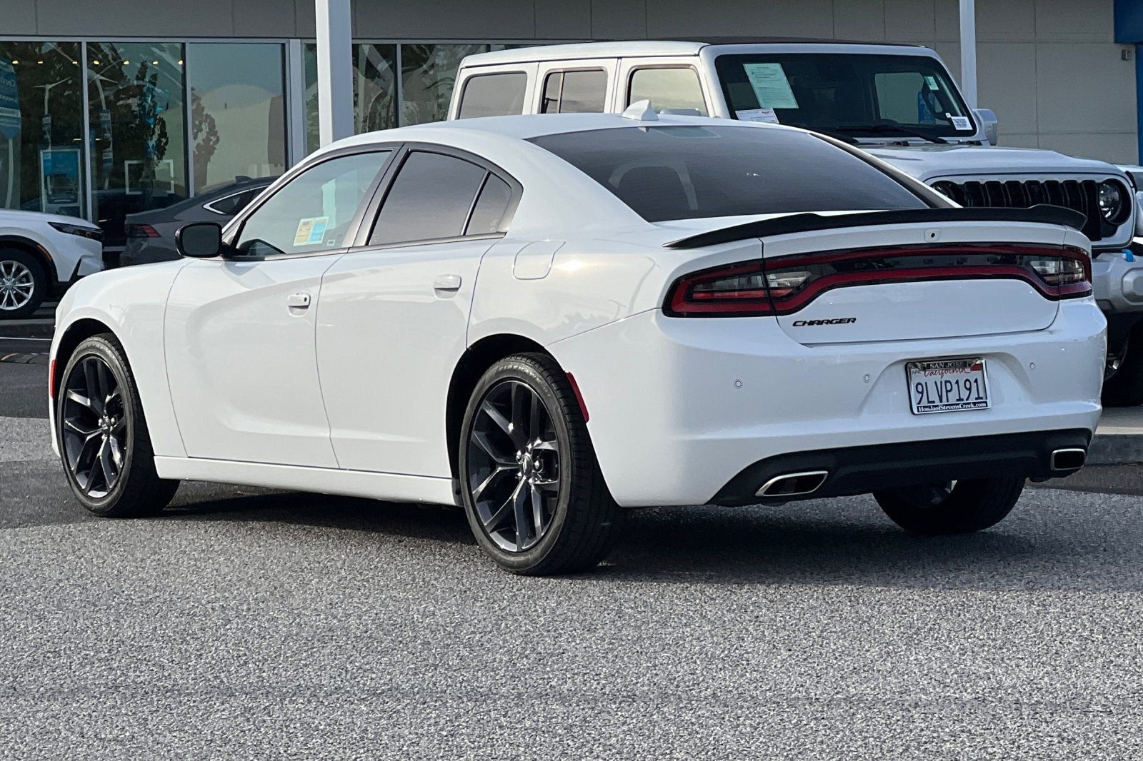 2023 Dodge Charger SXT photo 3