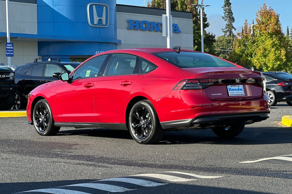 Used 2025 Honda Accord SE Sedan