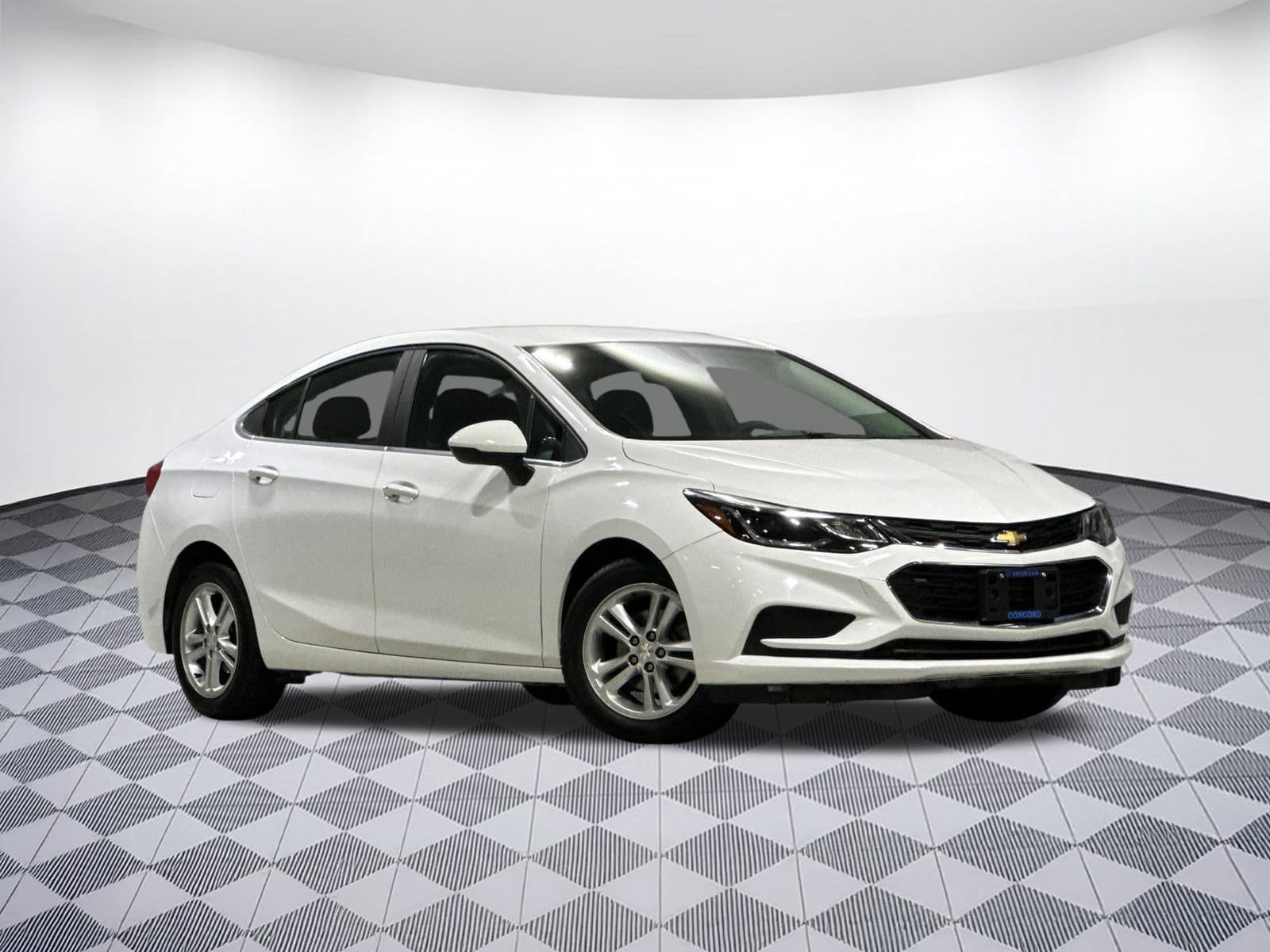 Used 2017 Chevrolet Cruze LT with VIN 1G1BE5SM9H7265972 for sale in San Jose, CA