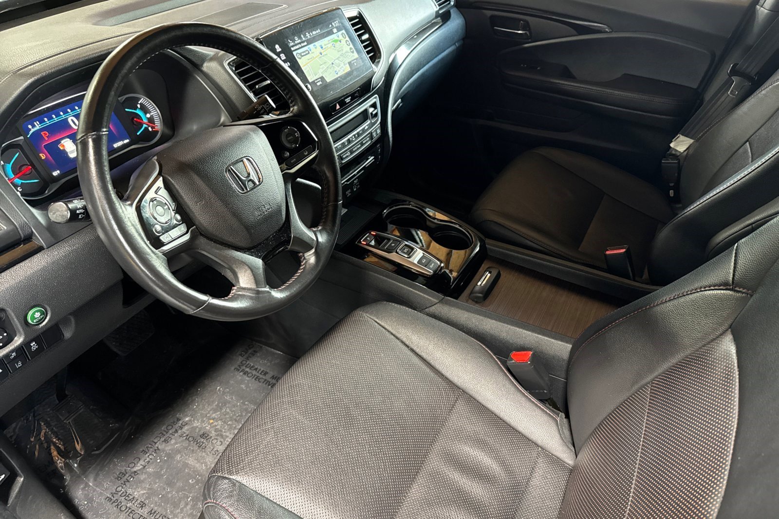 2022 Honda Pilot Black Edition photo 4